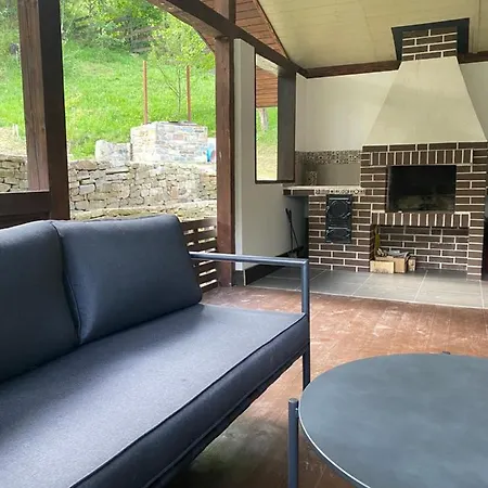 Шале лаванда *