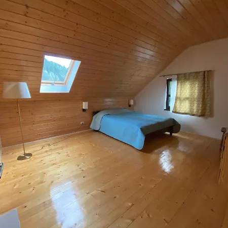 лаванда Шале Сколе