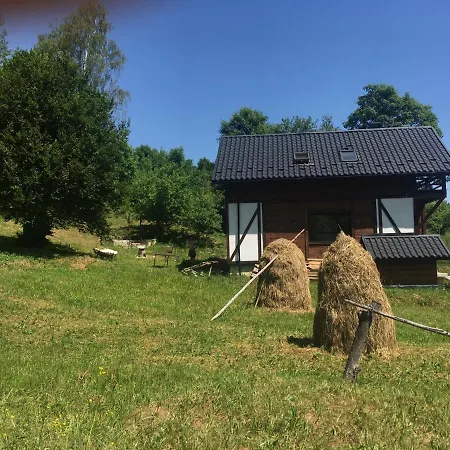 木屋 лаванда 斯科列